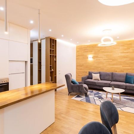 Exclusive 2 Bedrooms Apartment Tirana Exteriör bild