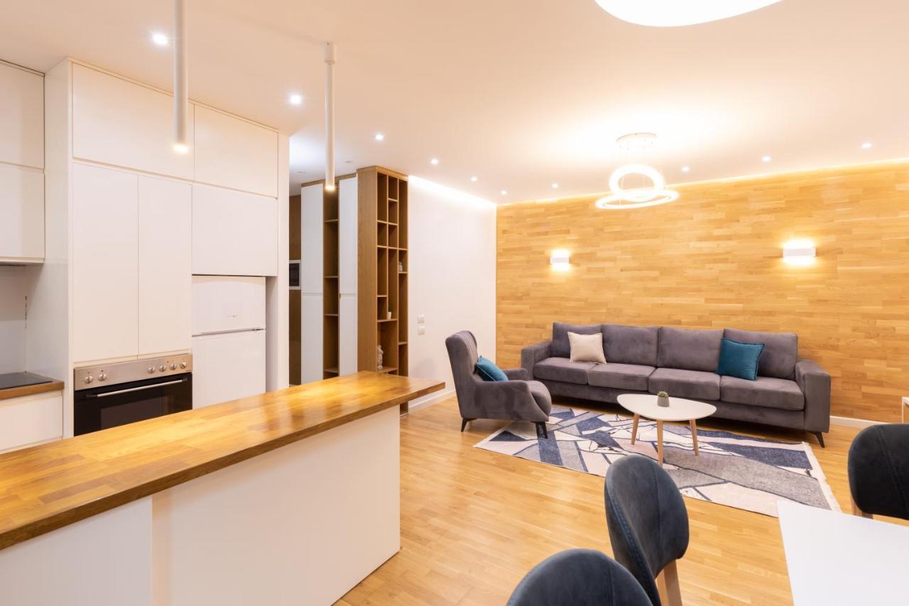 Exclusive 2 Bedrooms Apartment Tirana Exteriör bild
